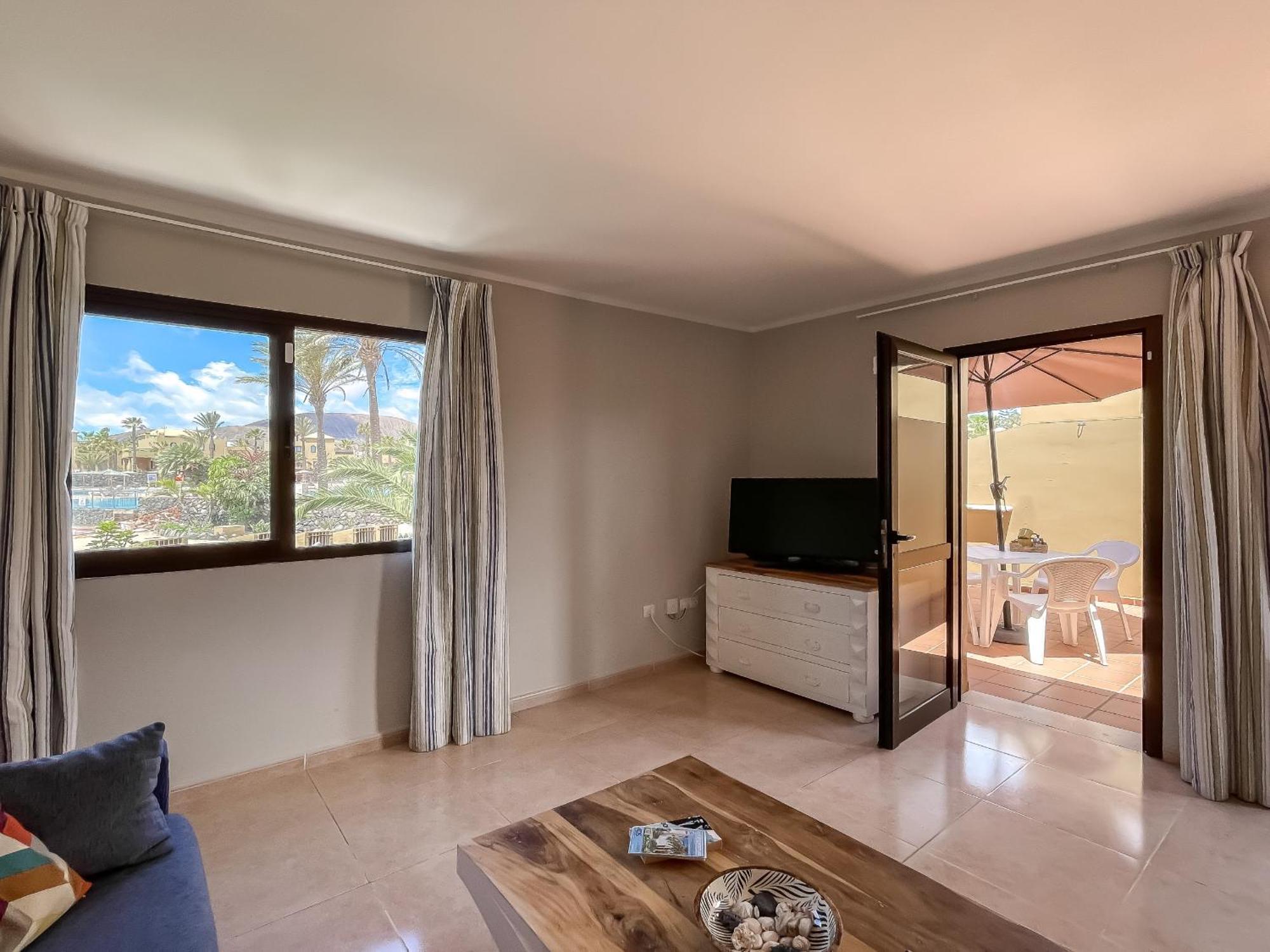 Appartamento B-Rent Casa Angela Pool View Corralejo Esterno foto